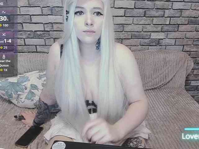 Model: Mikky_lovense