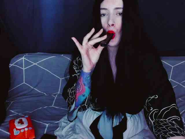 MISTRESS_FOR_SLAVE webcam