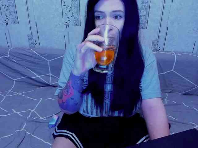 Mikky_lovense webcam