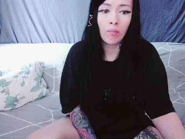 Model: MISTRESS_FOR_SLAVE