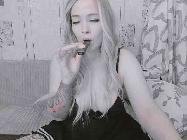 Model: your_woman