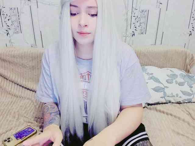 Model: Mikky_lovense