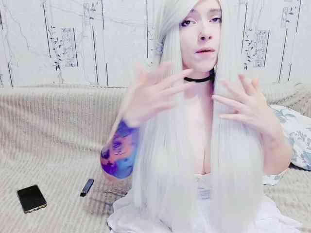 Mikky_lovense webcam