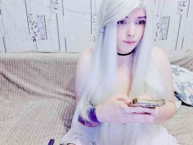 Mikky_lovense webcam