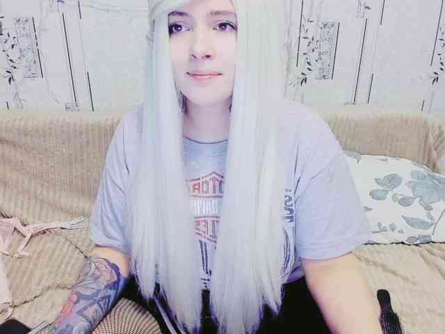 Mikky_lovense webcam
