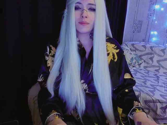 Model: MikkyLovense