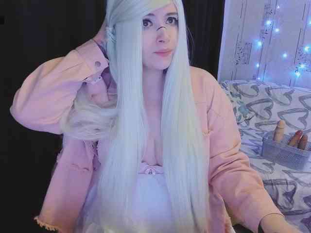 Model: MikkyLovense