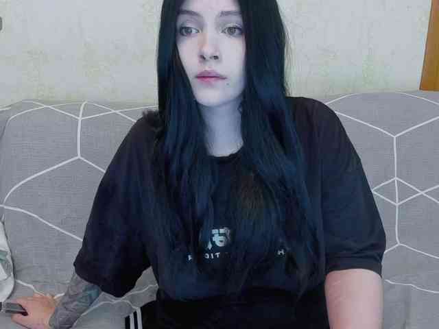 Mikky_lovense webcam