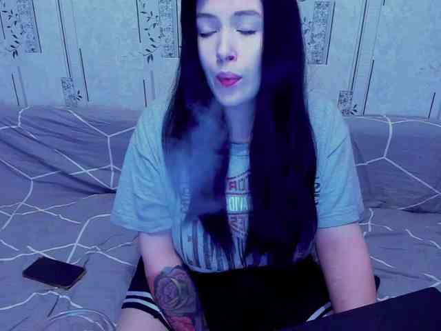 Mikky_lovense webcam