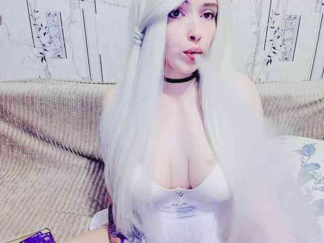 Mikky_lovense webcam