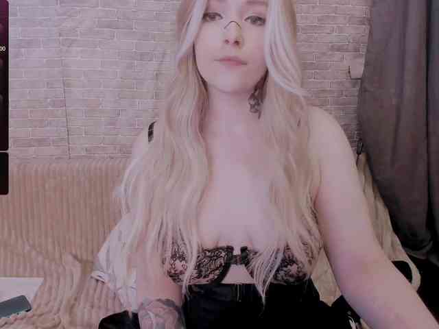 your_woman webcam