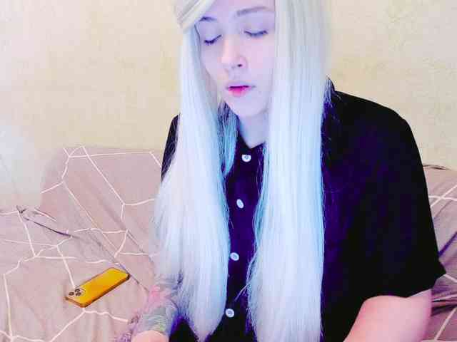 Model: Mikky_lovense