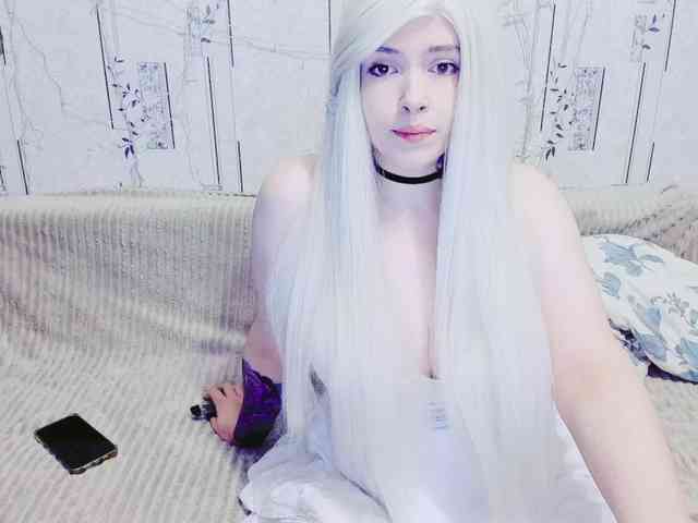 Mikky_lovense webcam