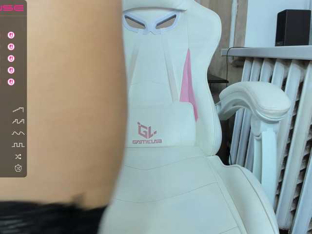 CutieHuyutie live cam on BongaCams