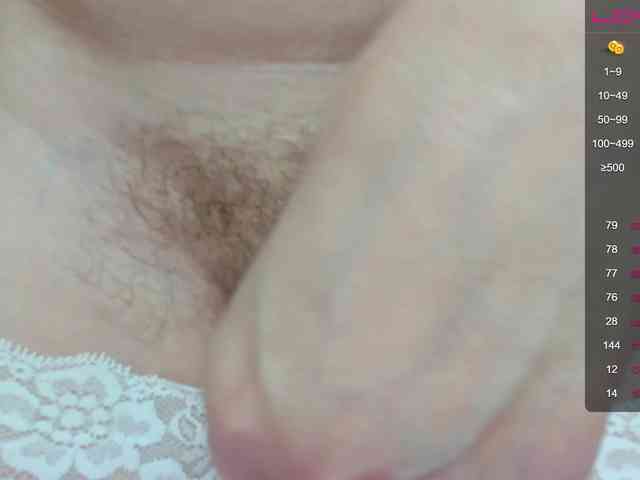 CutieHuyutie webcam