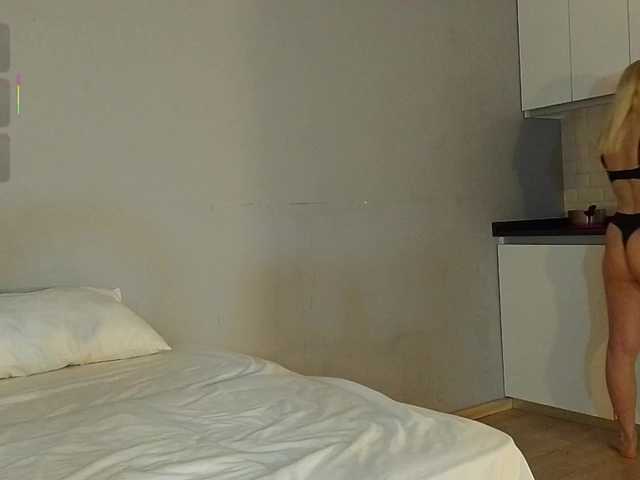 Bella-J live cam on BongaCams