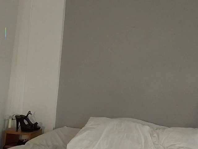 Bella-J live cam on BongaCams