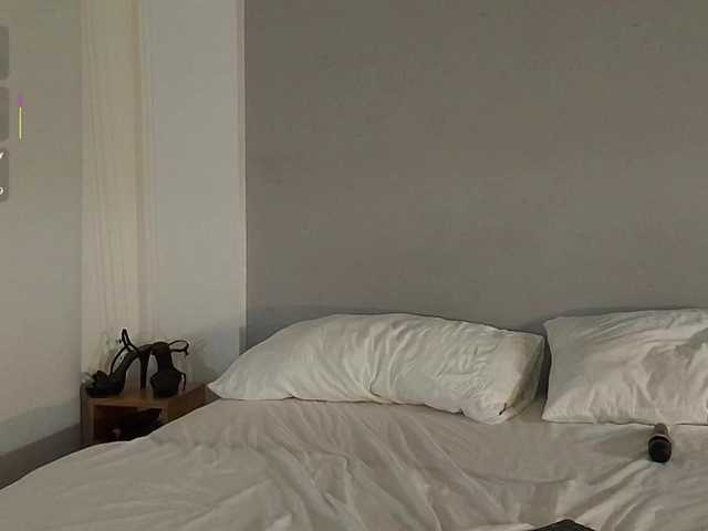Bella-J live cam on BongaCams