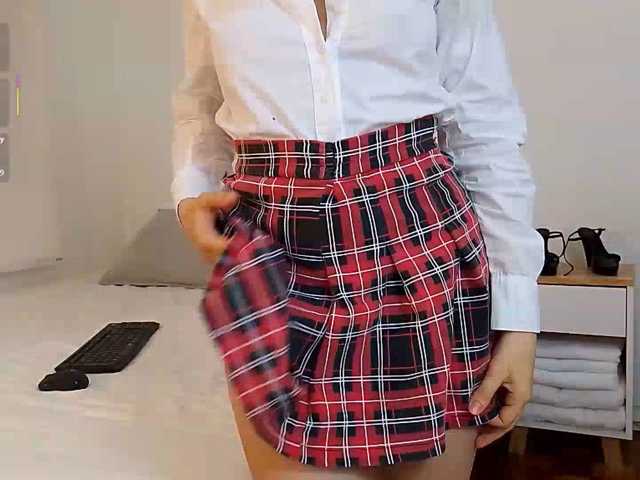 Bella-J live cam on BongaCams