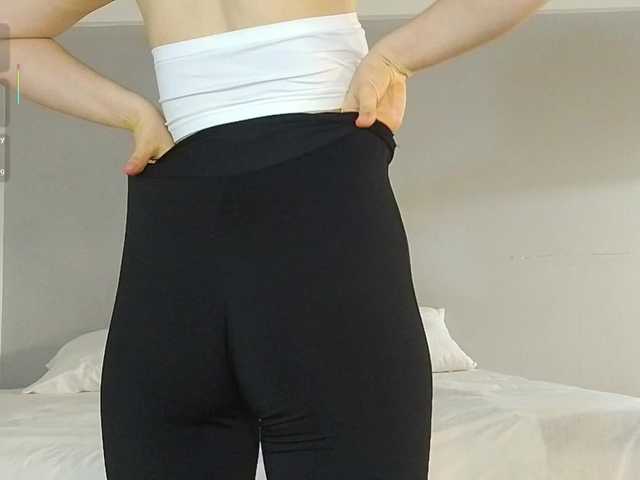 Bella-J live cam on BongaCams