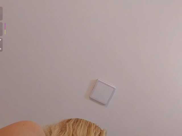 Bella-J live cam on BongaCams