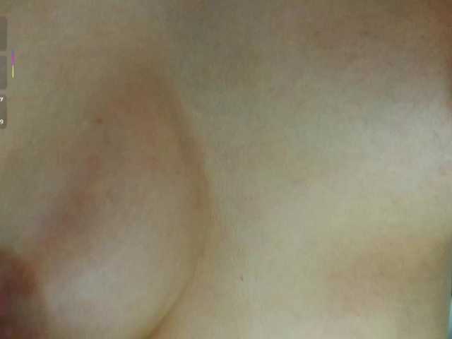 Bella-J live cam on BongaCams