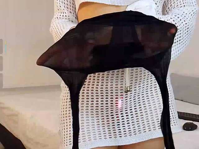 Bella-J live cam on BongaCams