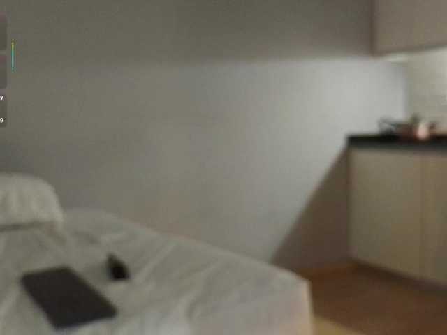 Bella-J live cam on BongaCams