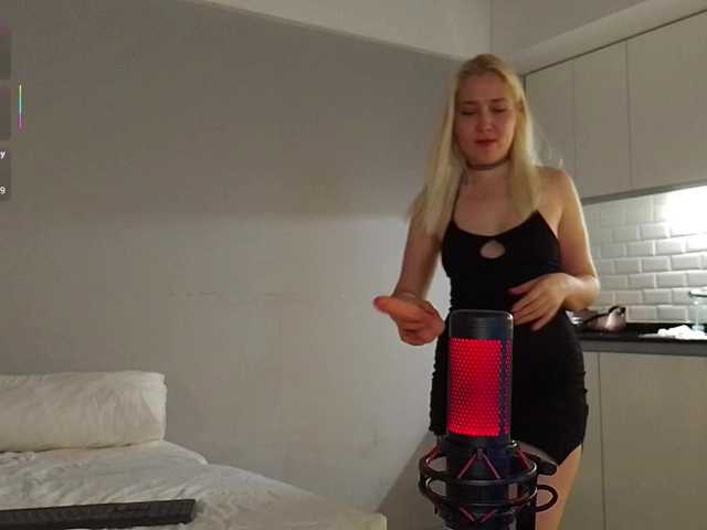 Bella-J live cam on BongaCams