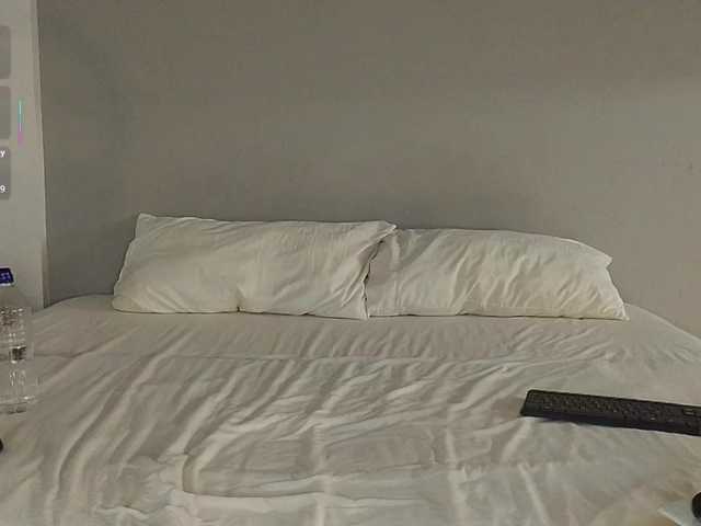 Bella-J live cam on BongaCams