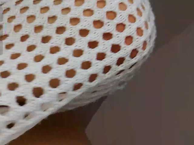 Bella_Byers live cam preview