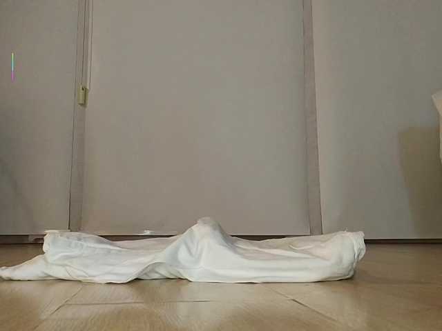  Bella-J chat room