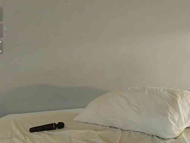 Bella_Byers webcam