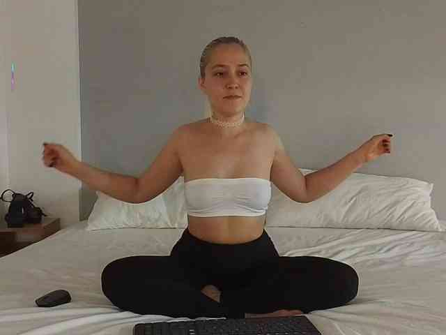 Bella-J