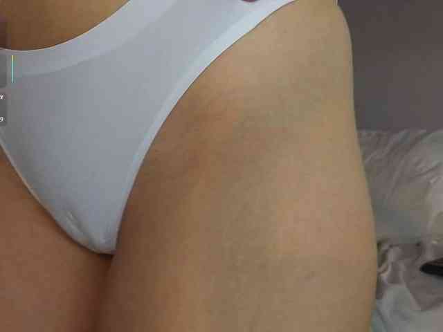 Bella_Byers webcam