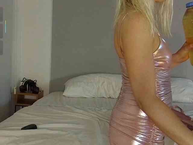 Bella_Byers webcam