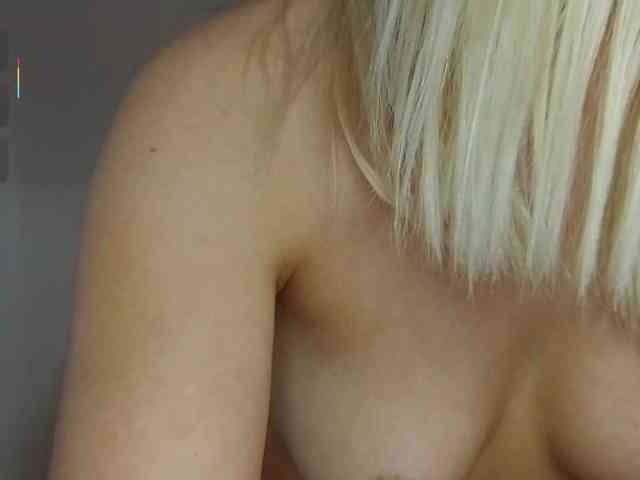 Bella_Byers webcam