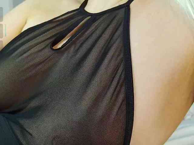 Bella_Byers webcam