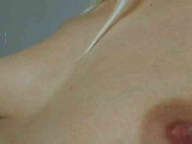 Bella_Byers webcam