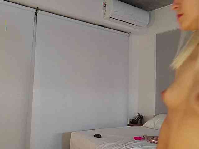 Bella_Byers webcam