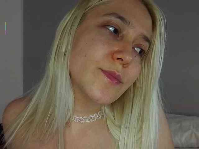 Bella_Byers
