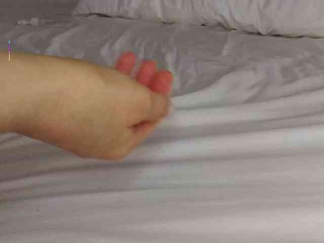 Bella_Byers webcam