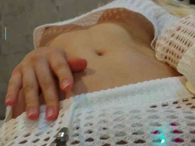 Bella_Byers webcam