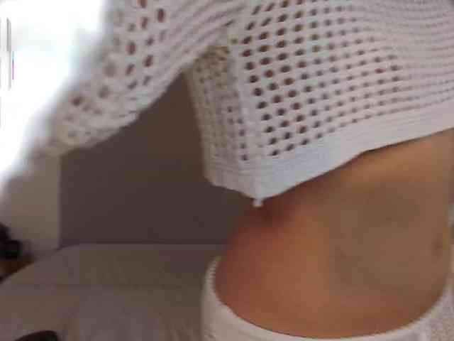 Bella_Byers webcam