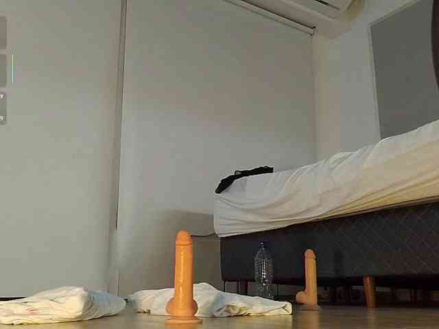Bella_Byers webcam