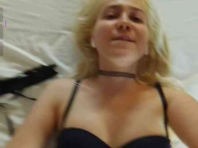 Bella-J Sex Cam Show