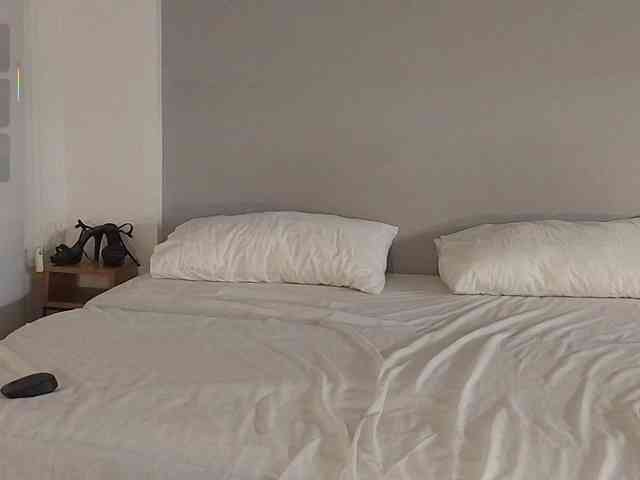 Bella_Byers webcam