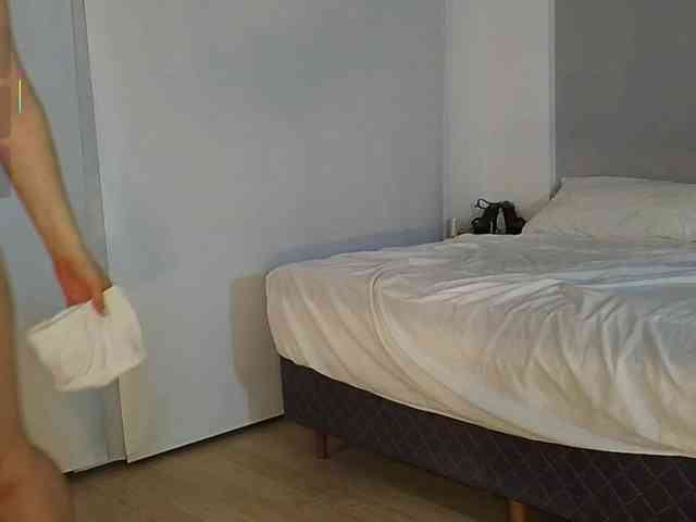Bella_Byers webcam