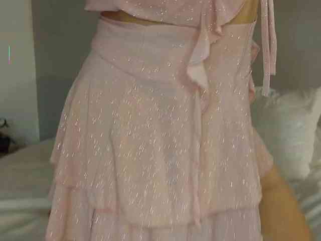 Bella_Byers webcam