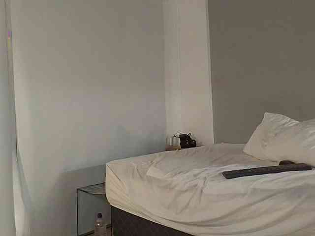 Bella_Byers webcam